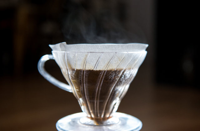 A kávé hőmérséklete vajon befolyásolja-e az ízeket?